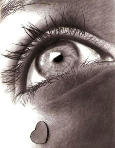 30 expressive drawings of eyes