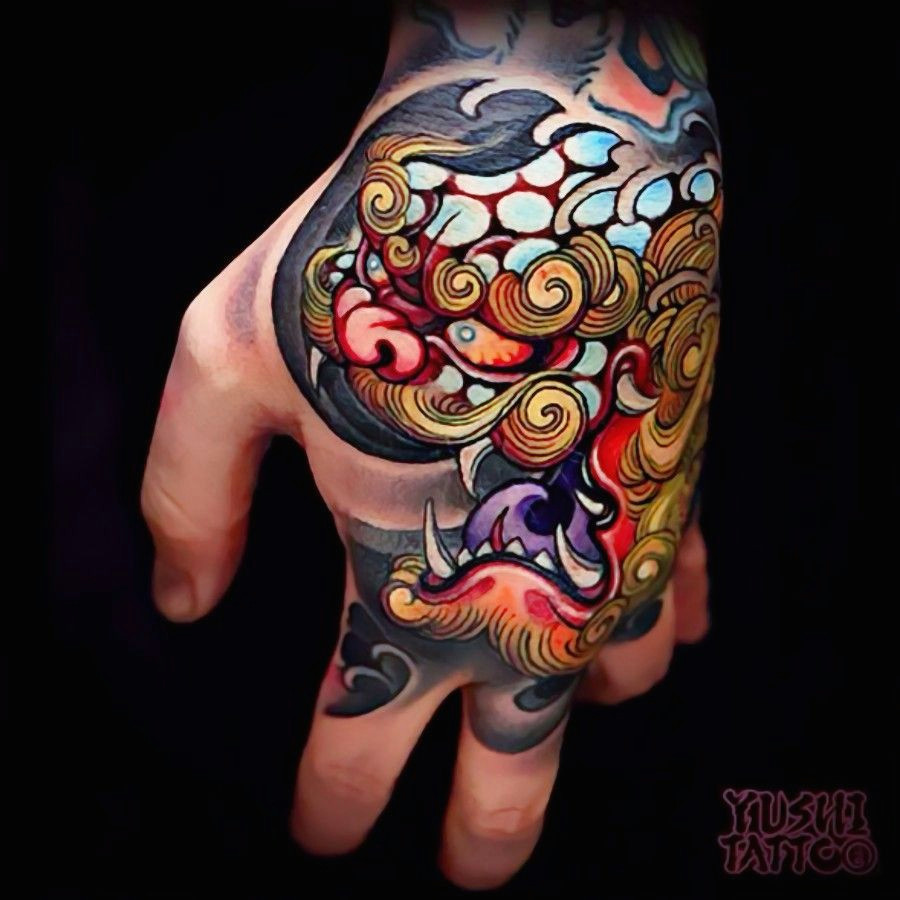 love this foo dog hand tattoo curatedtattoo