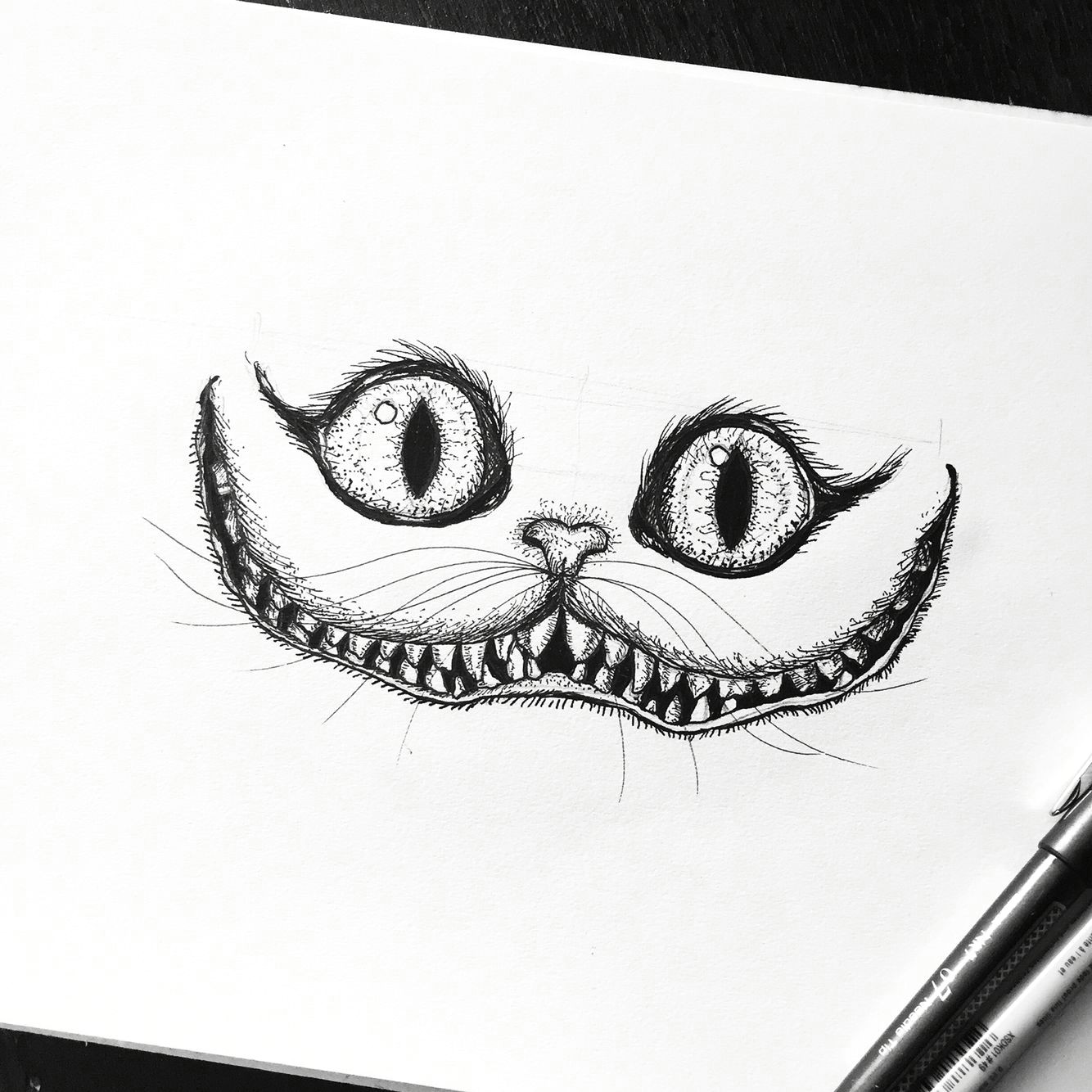 alice in wonderland sketch drawing art sketchbook smile eyes