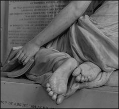 hand and feet detail