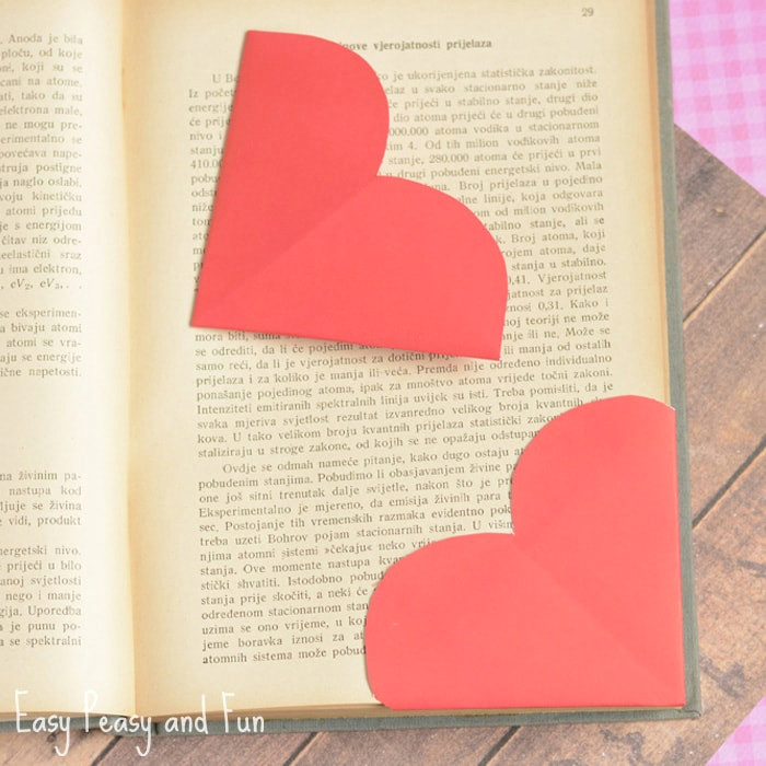 heart corner bookmarks