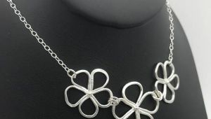 Flowers Necklace Drawing Silver Dangling Necklace Silver Flower Necklace Indie Flower